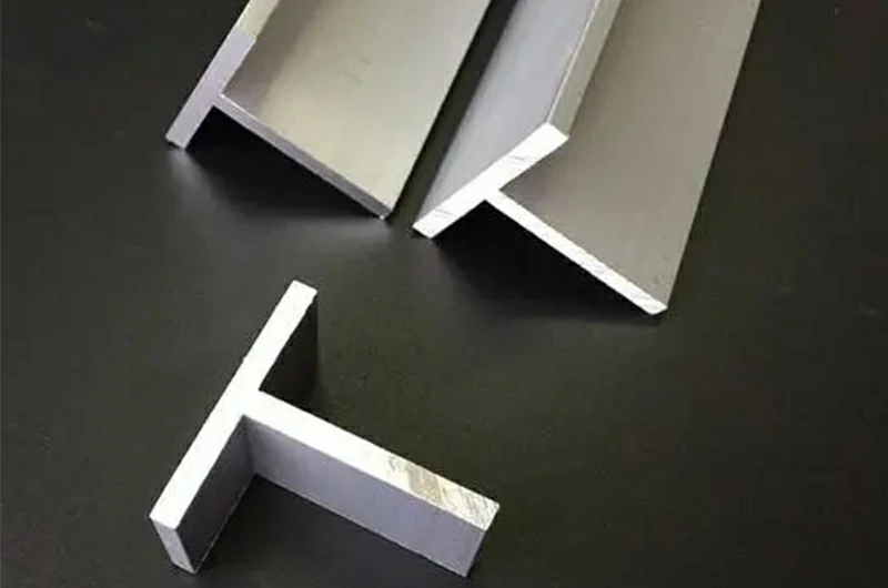  sección en T de aluminio