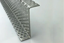 Perfil de aluminio extruido en forma de Z