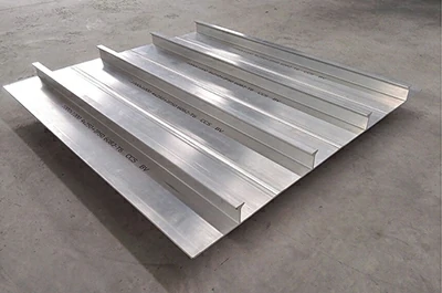  Ribbed aluminum plate