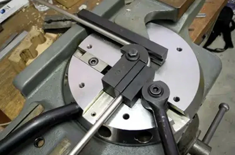 Rotary draw bending