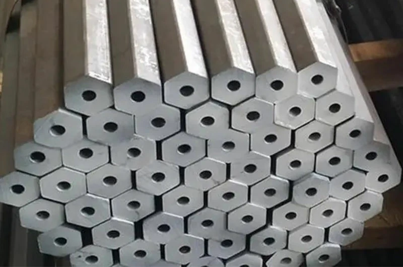 Características de la tubería hexagonal de aluminio