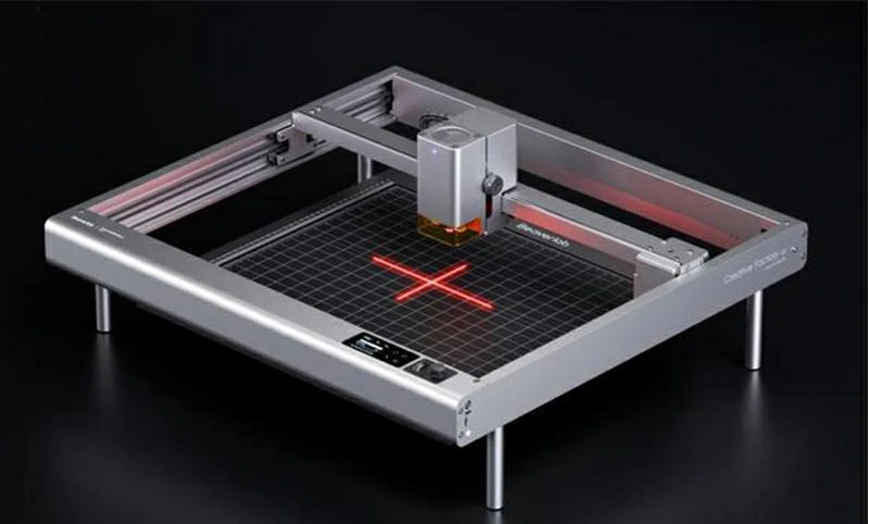 Máquina de grabado CNC