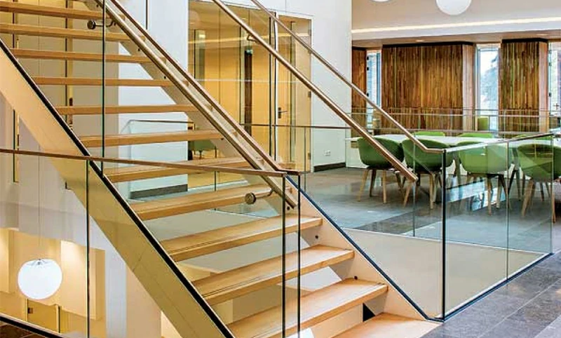 NO.5 Glass Balustrades: Safety and Elegance Combined