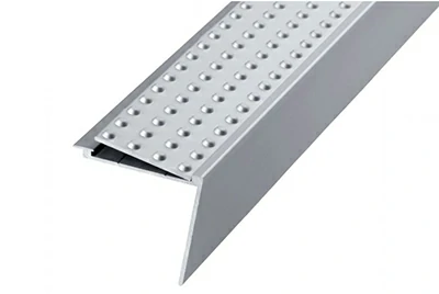 aluminium stair nosing